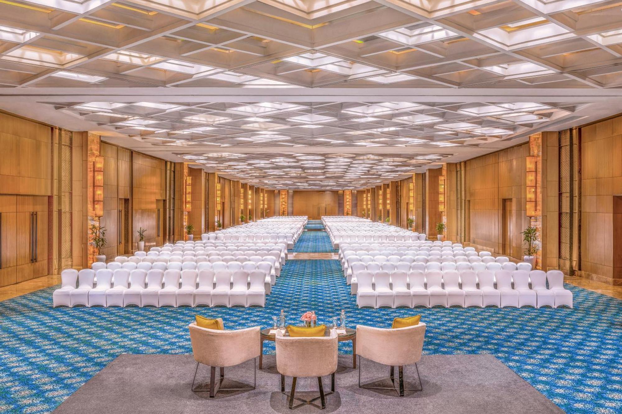 The Leela Ambience Convention Hotel Delhi Nova Deli Exterior foto The Grand Ballroom